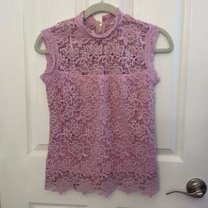 Beautiful Purple XS Lace Top